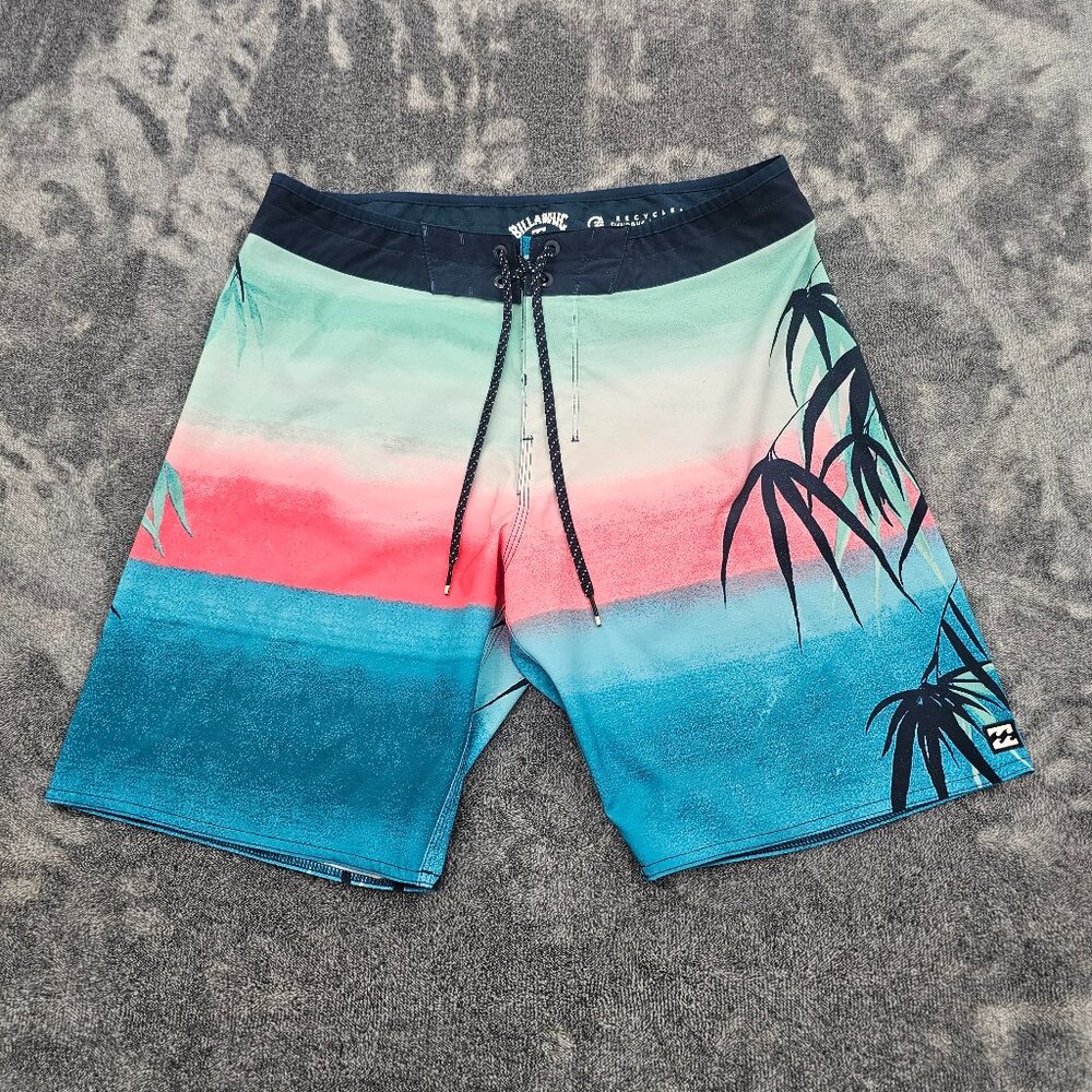 Billabong Recycler Sundays Airlite hybrid board shorts mens 30 tropical Beach - Picture 1 of 12